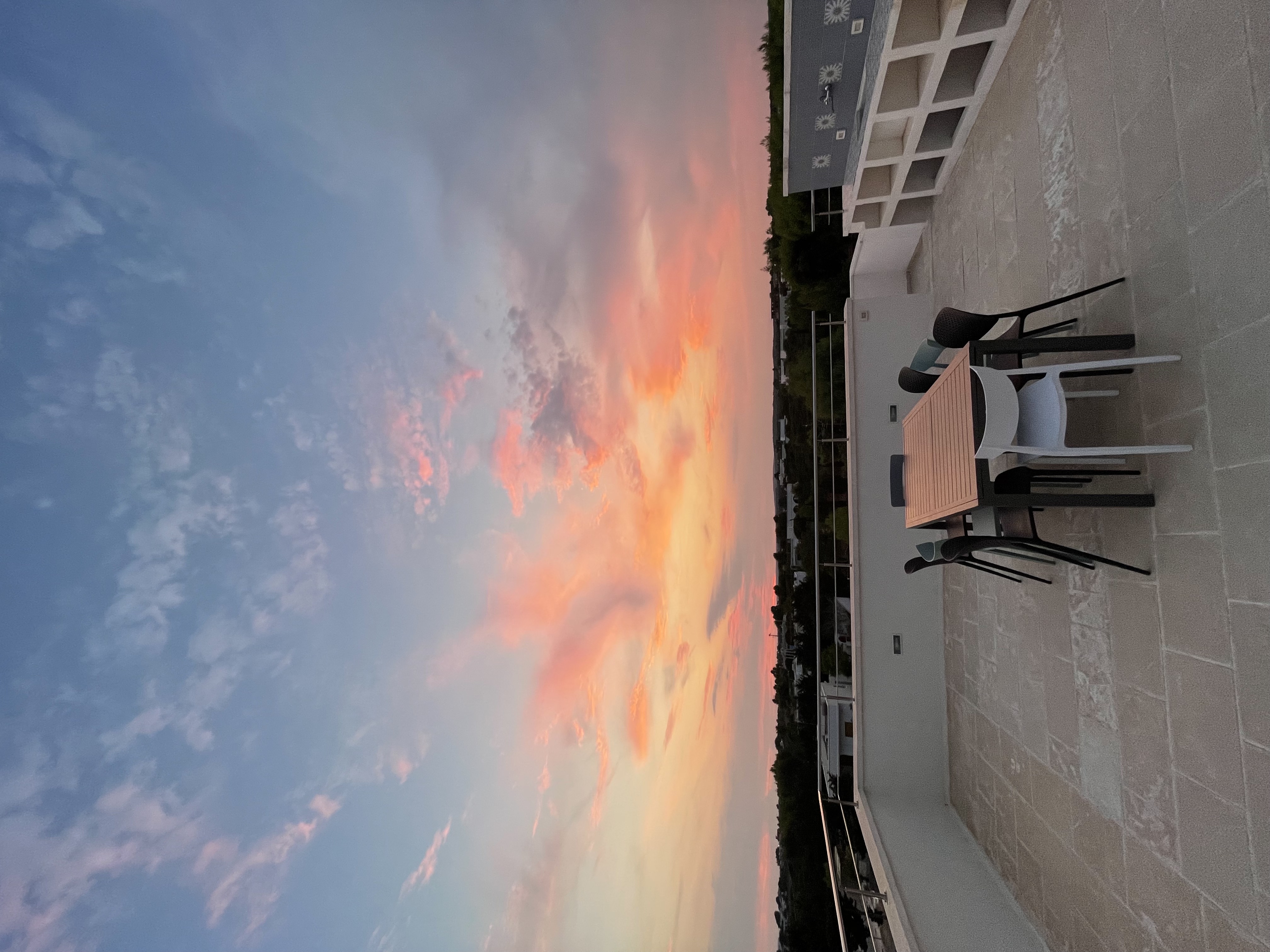 Terrazza al tramonto