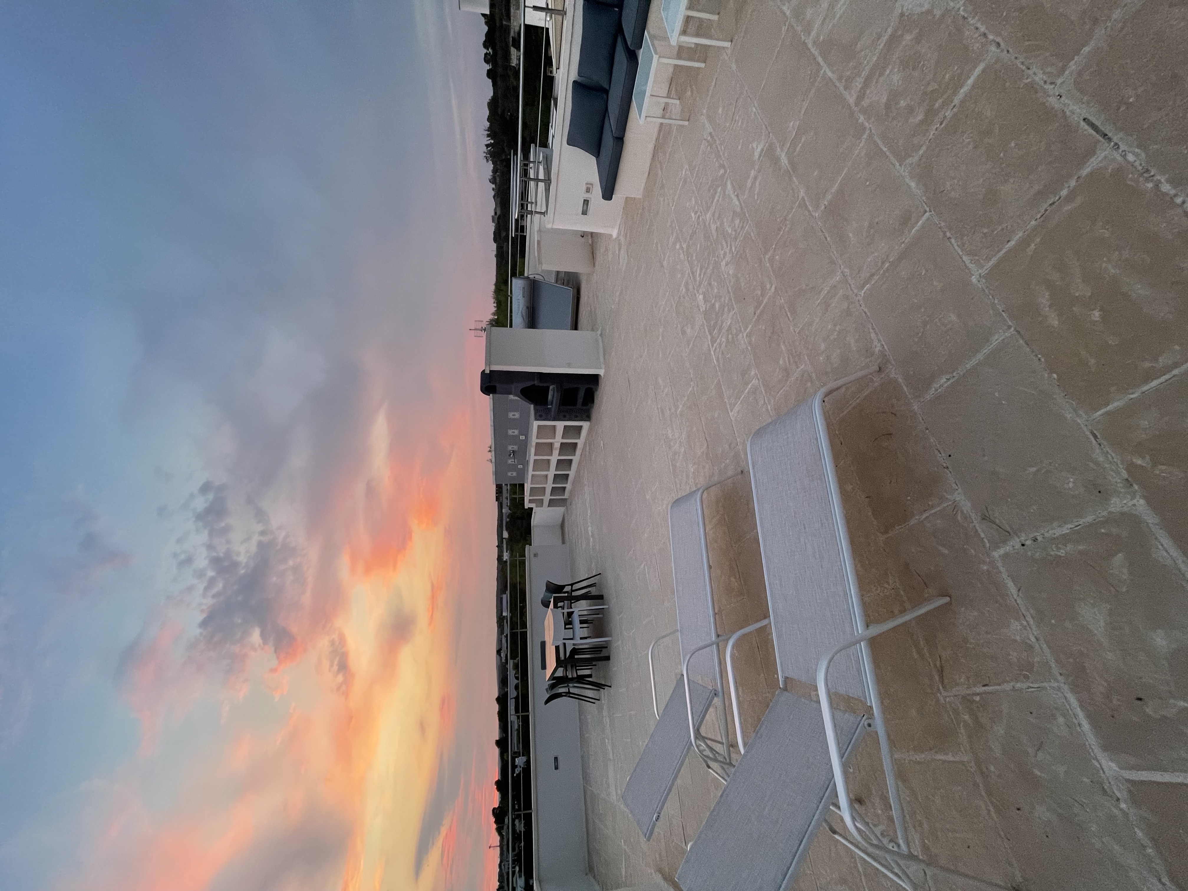 Terrazza panoramica al tramonto
